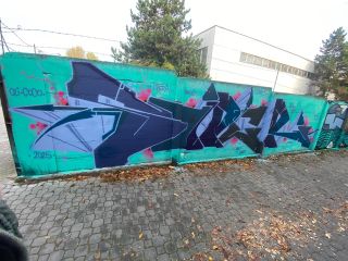 Report z akce Pantograffiti jam 32 je online na blogu PANTOGRAFF.CZ. Tady malá ukázka, zbytek na blogu....